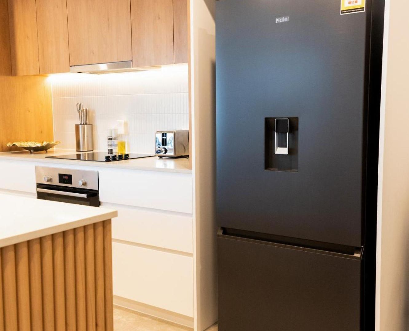 Apartment New With River View & Parking Brisbane