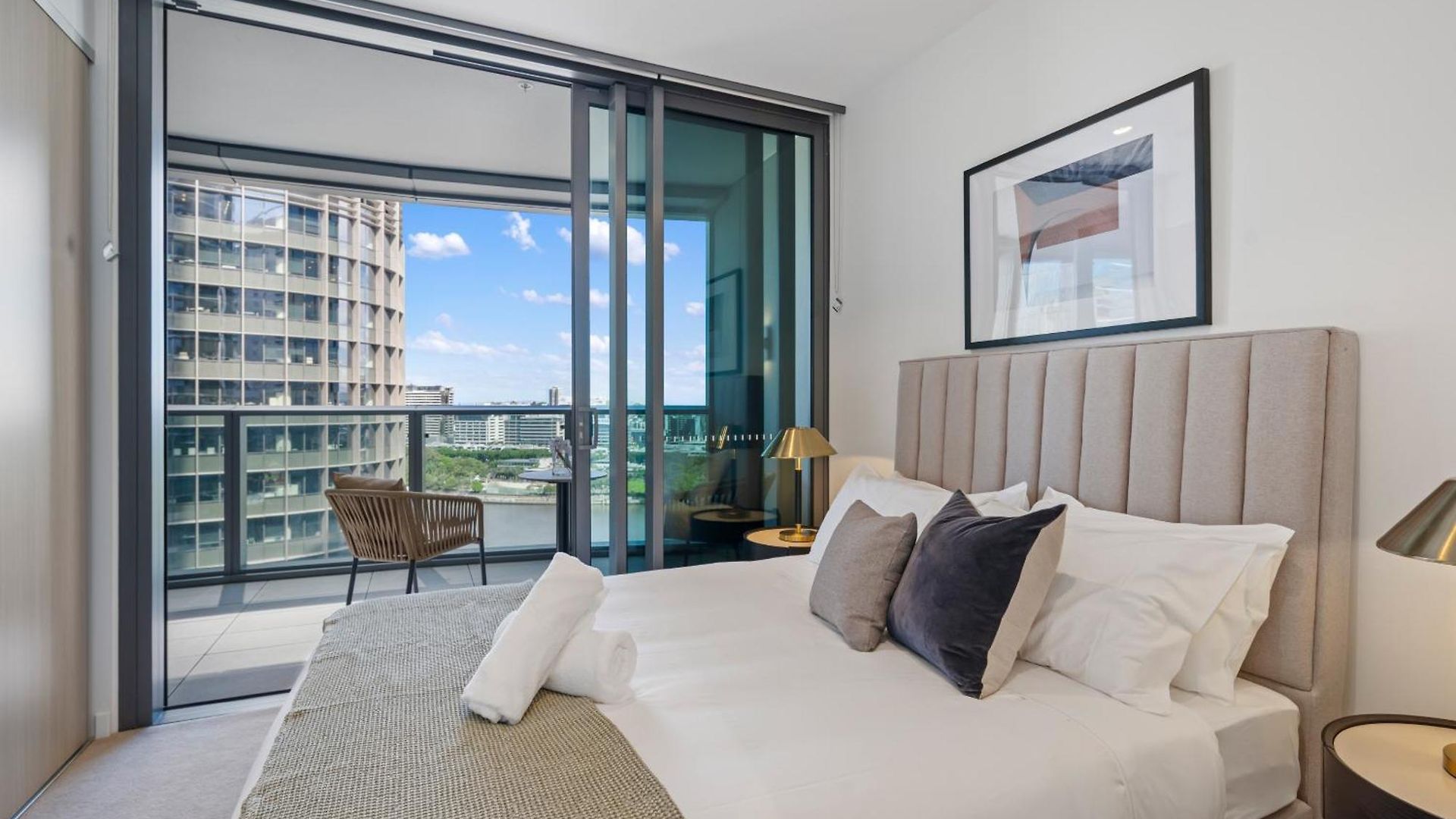 Cassa Qw - Queens Wharf Modern Managed By The Cassa Brisbane