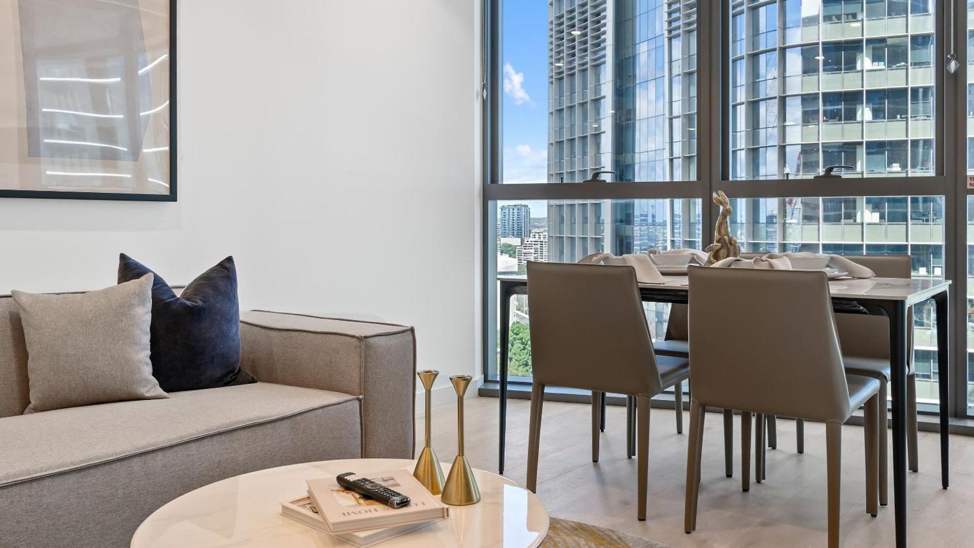 Cassa Qw - Queens Wharf Modern Managed By The Cassa Apartment Brisbane