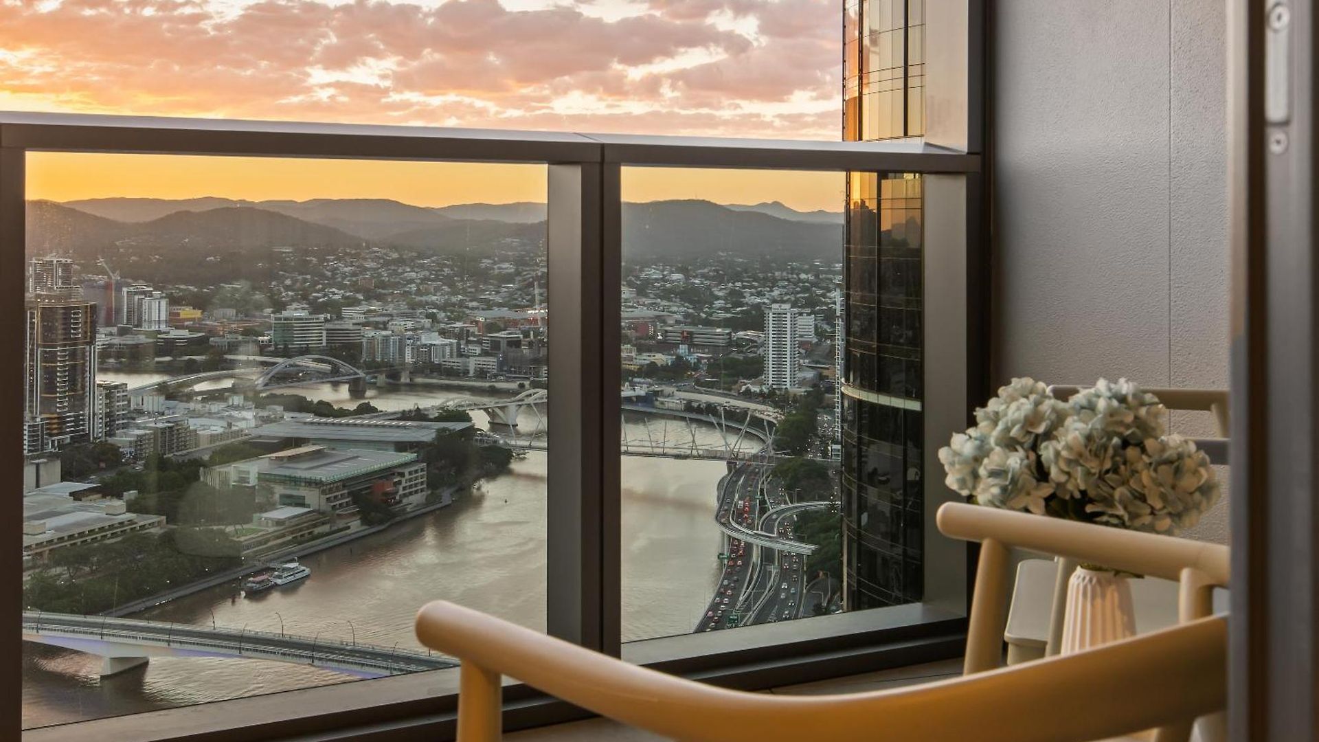Apartment Cassa Qw - Queens Wharf Modern Managed By The Cassa Brisbane