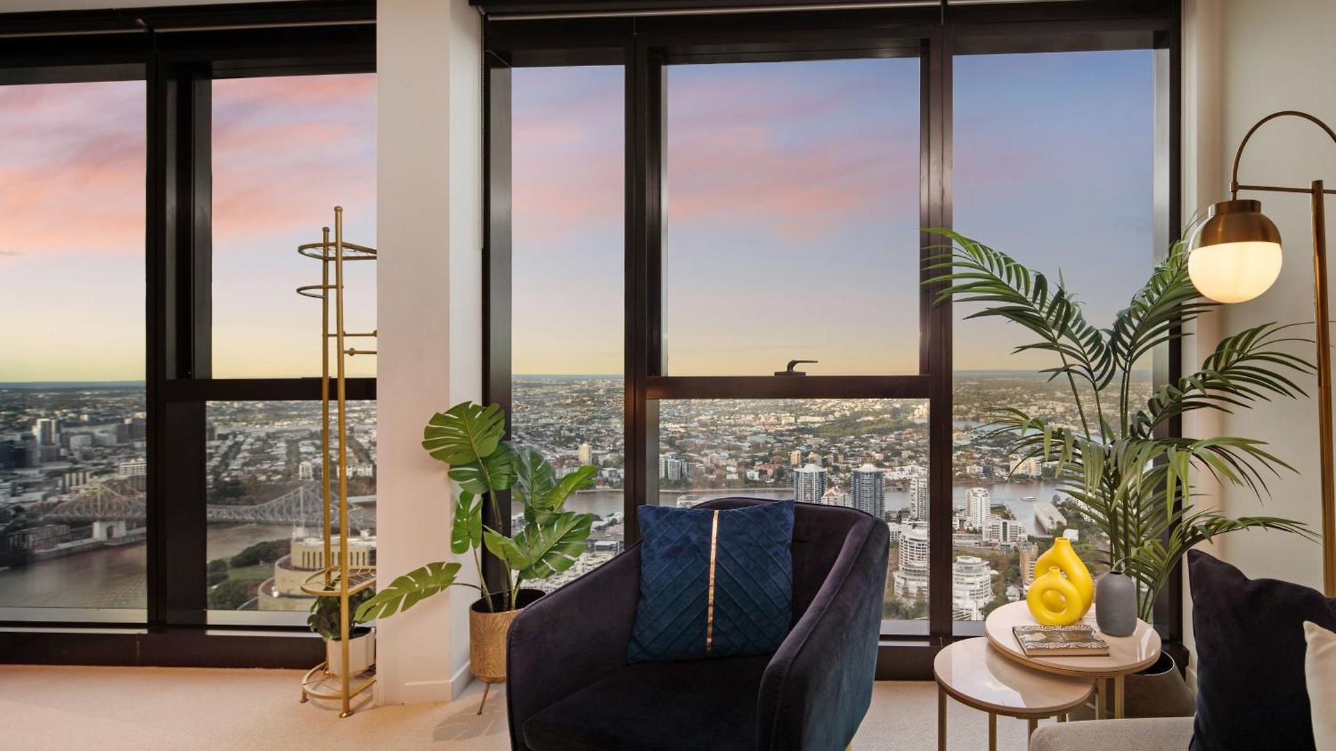 Apartment The Gatsby Escape Skytower Luxury Living At Level 71