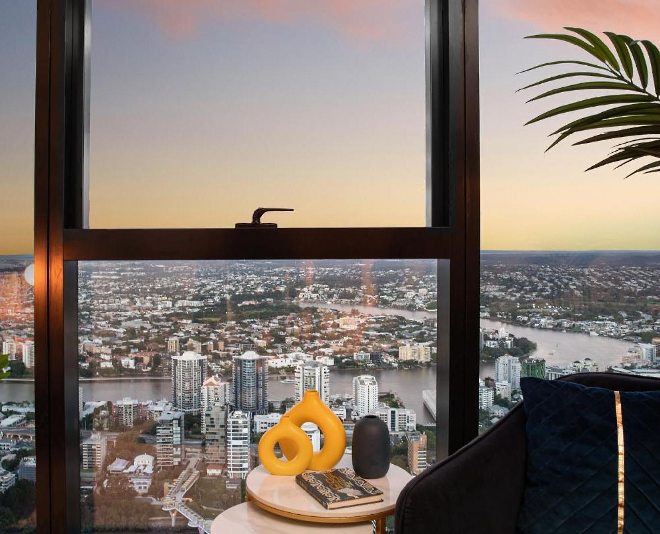 The Gatsby Escape Skytower Luxury Living At Level 71 Apartment *