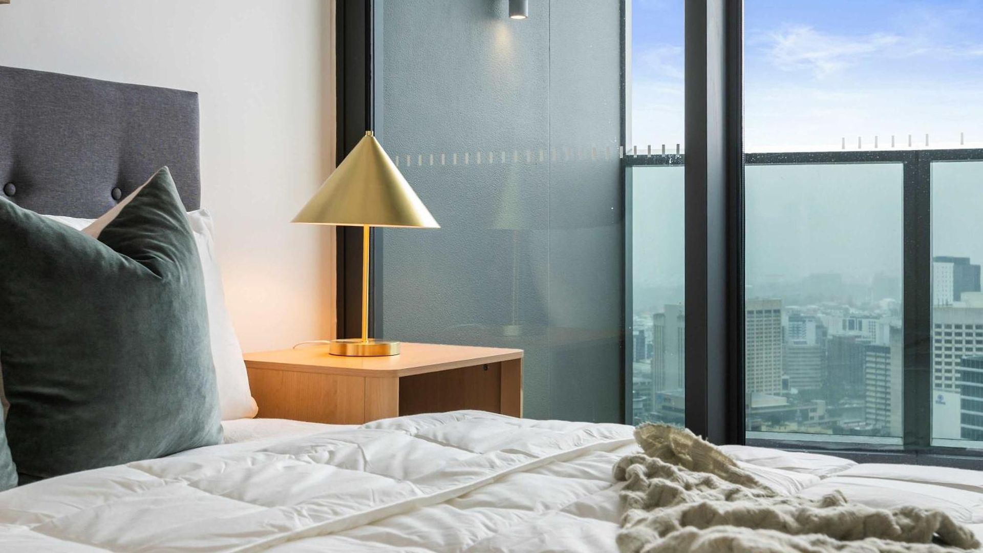 Luxe Escape At Qwr Pool Casino River Views Brisbane