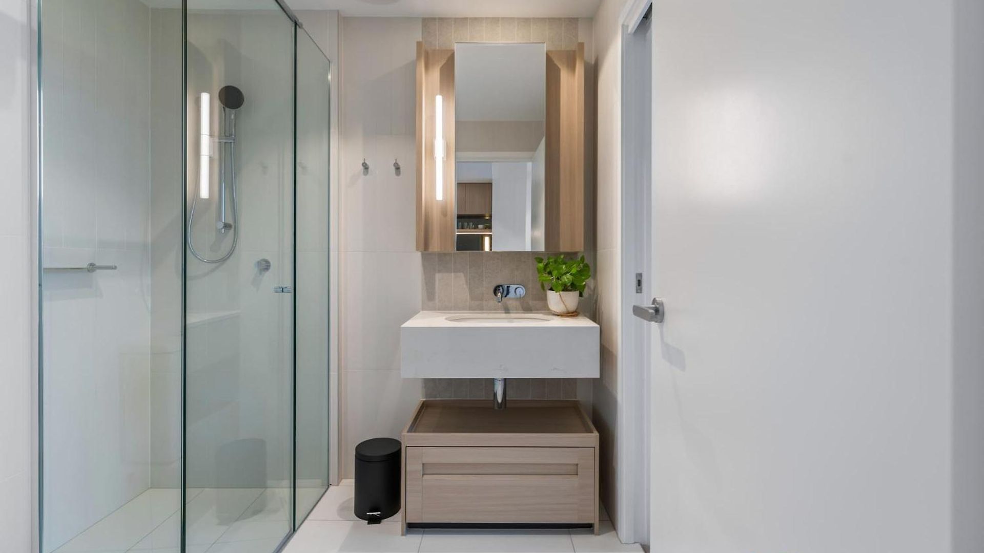 Luxe Escape At Qwr Pool Casino River Views Apartment *
