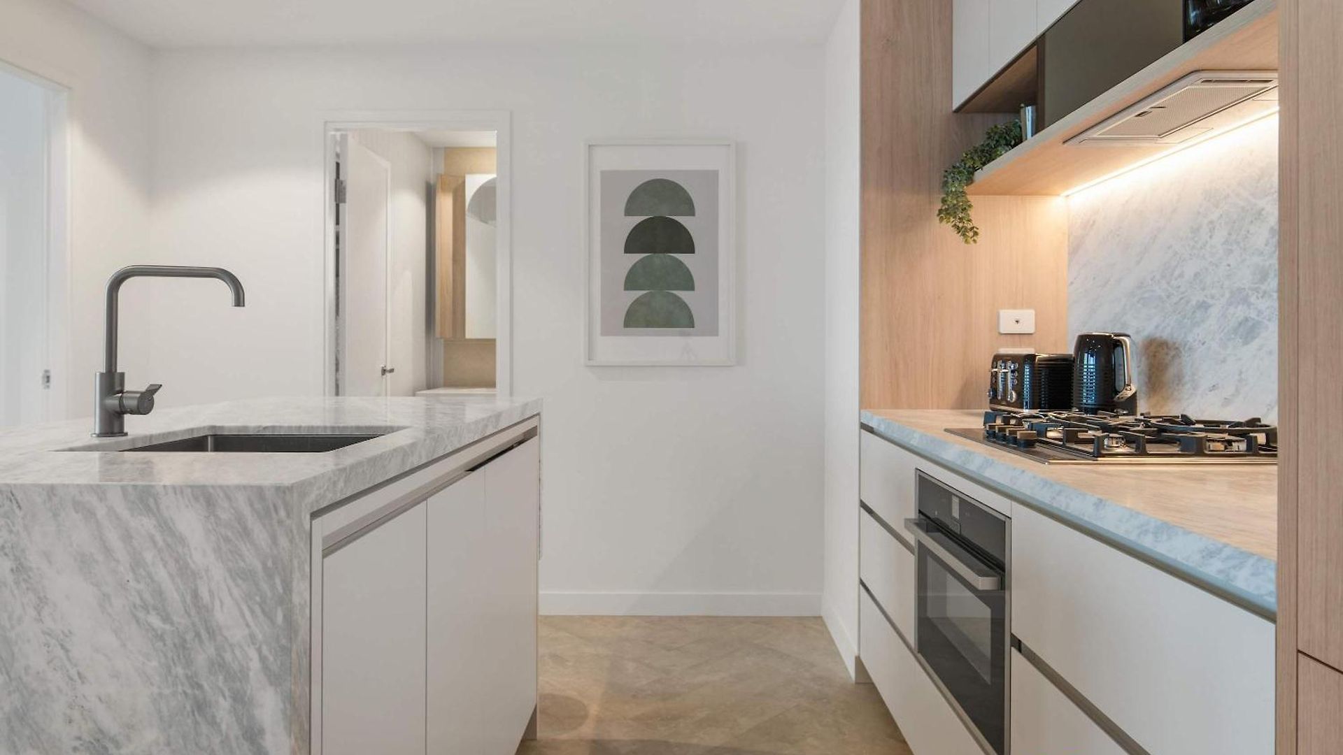 1 Bedroom In Qwr Pool Casino River Views