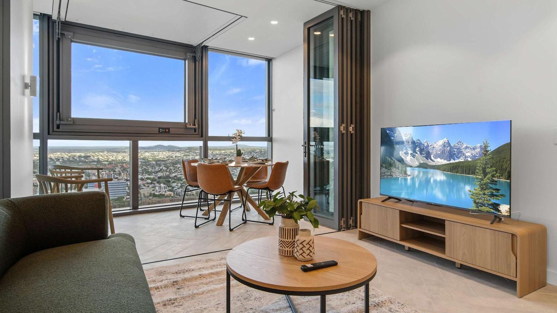 1 Bedroom In Qwr Pool Casino River Views Brisbane