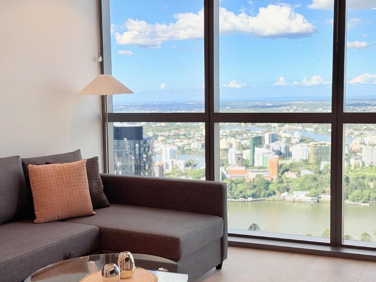 Apartment 1 Bed And Sofa Bed Riverfront Retreat With Pool At Qwr Brisbane