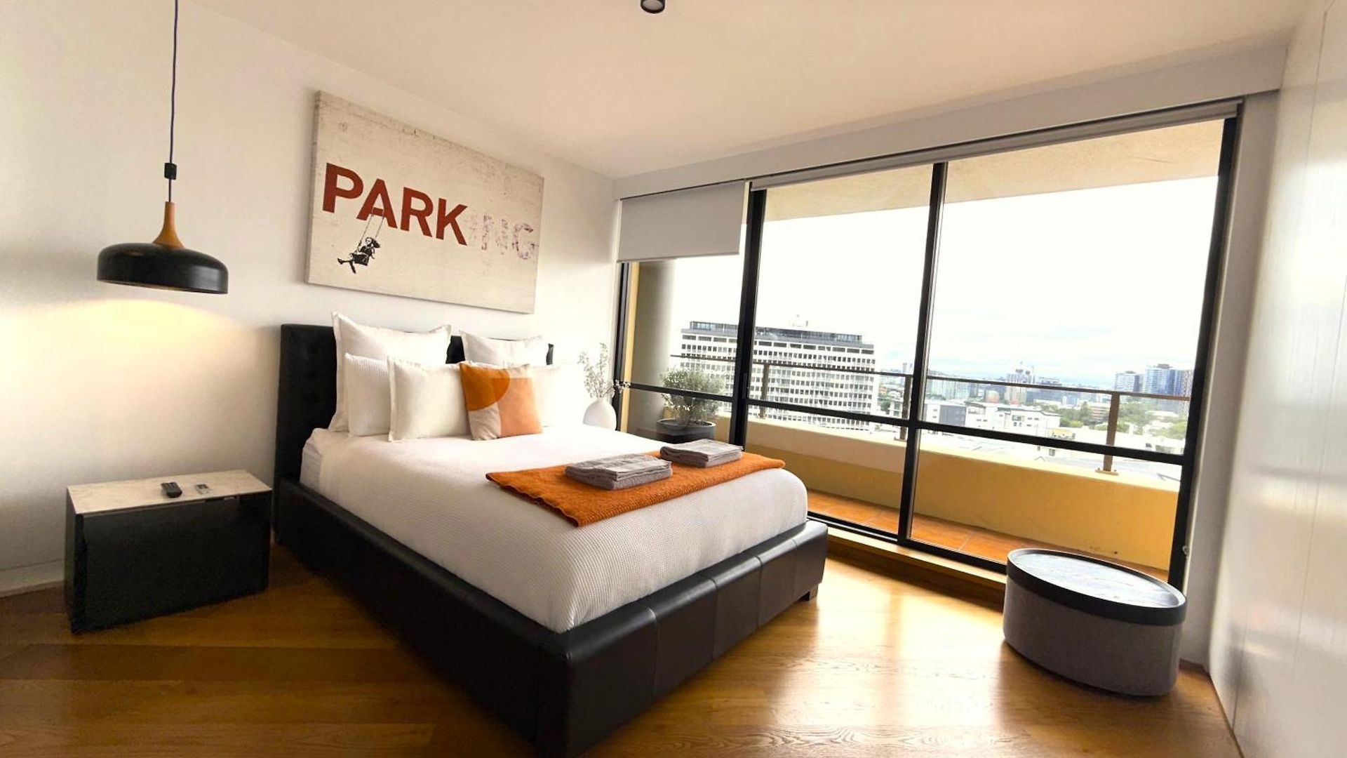 Luxury 2br - Skyline Views - Free Parking * Brisbane