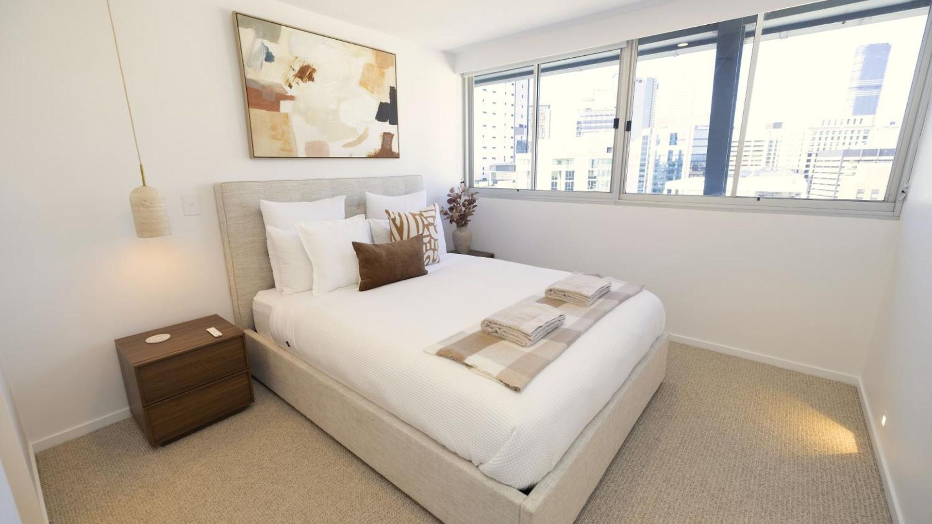 Apartment Luxury 3br- Skyhome Penthouse- Free Parking