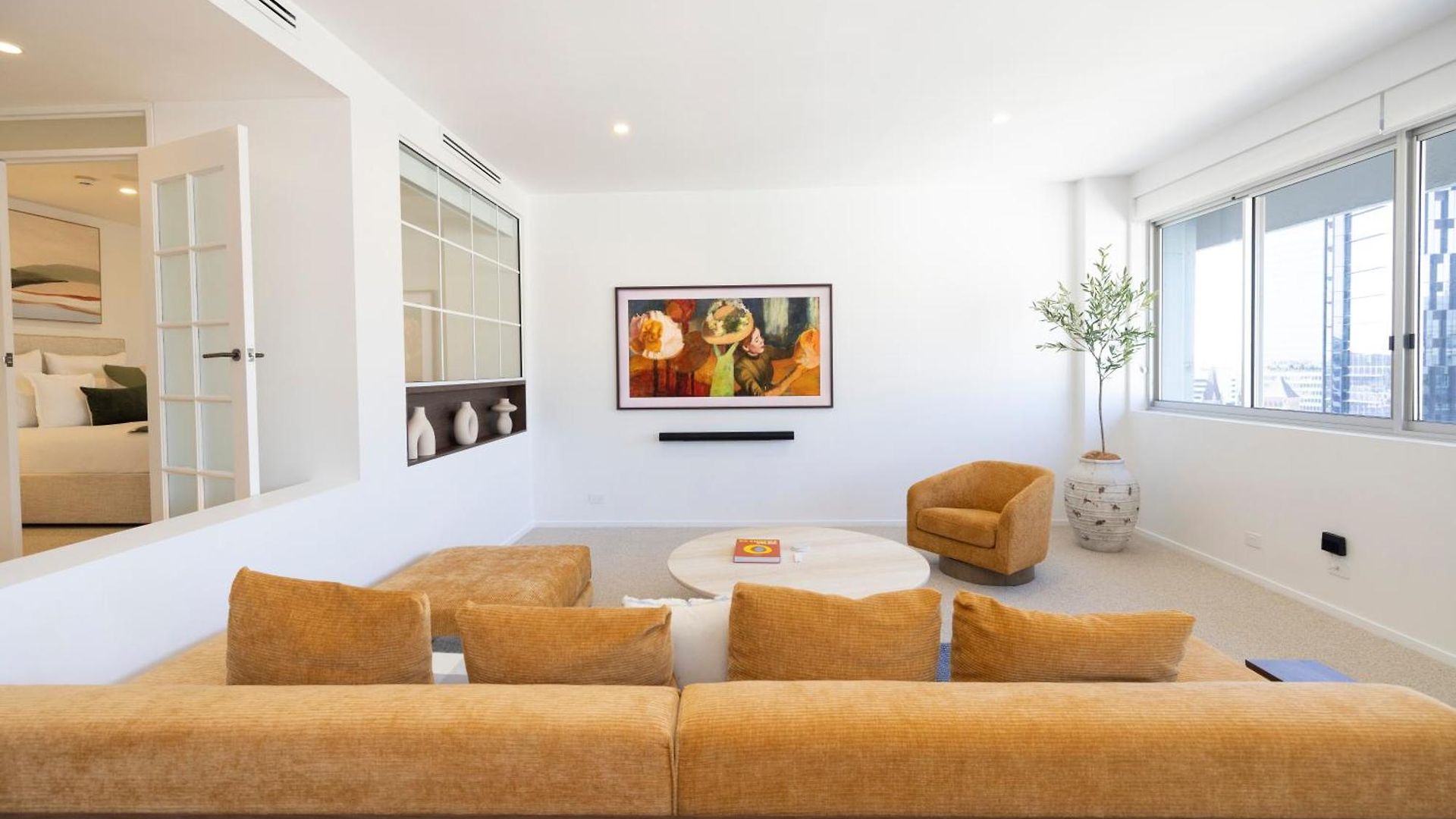 Luxury 3br- Skyhome Penthouse- Free Parking *