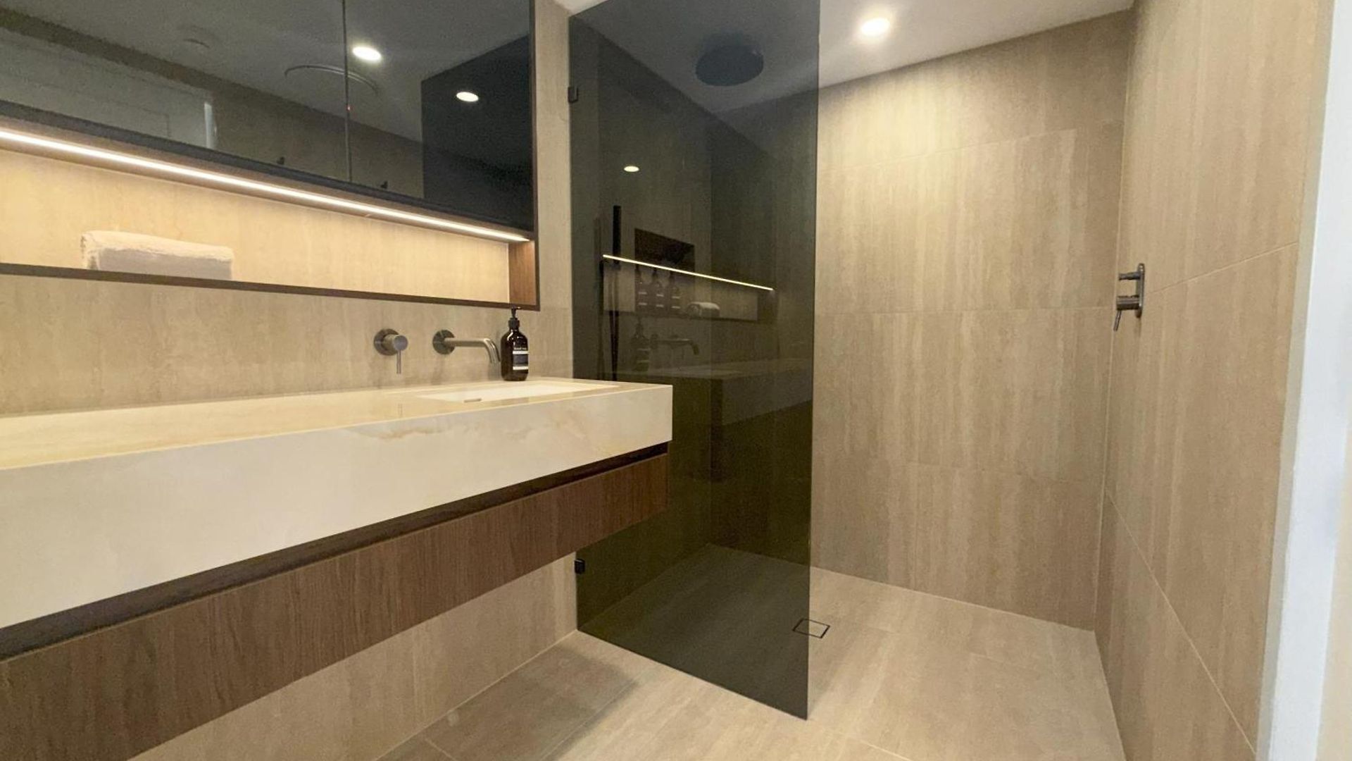 Apartment Luxury 3br- Skyhome Penthouse- Free Parking Brisbane
