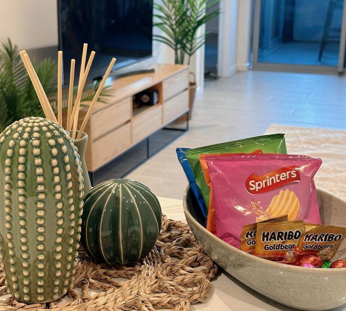 Boho Retreat - Walk To Gabba Stadium - Free Parking Apartment Brisbane