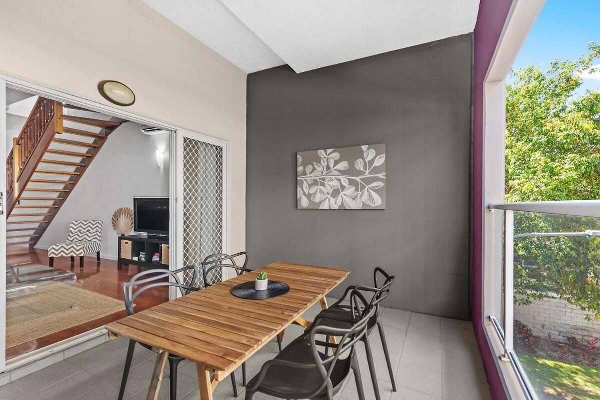 Apartment Hipster Loft - 1bed-study-1bath-balconies-1car Brisbane