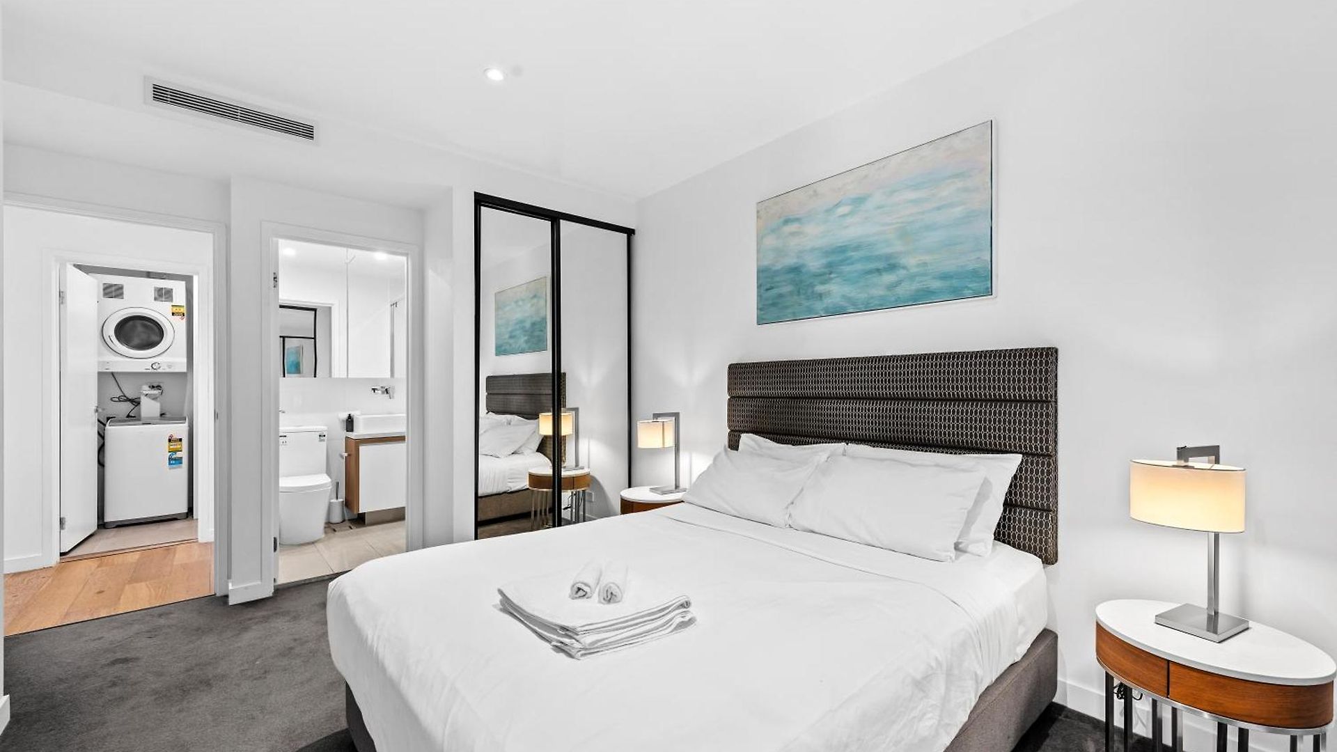 Apartment Stylish 2br With Huge Gym, Infinity Pool And Parking *