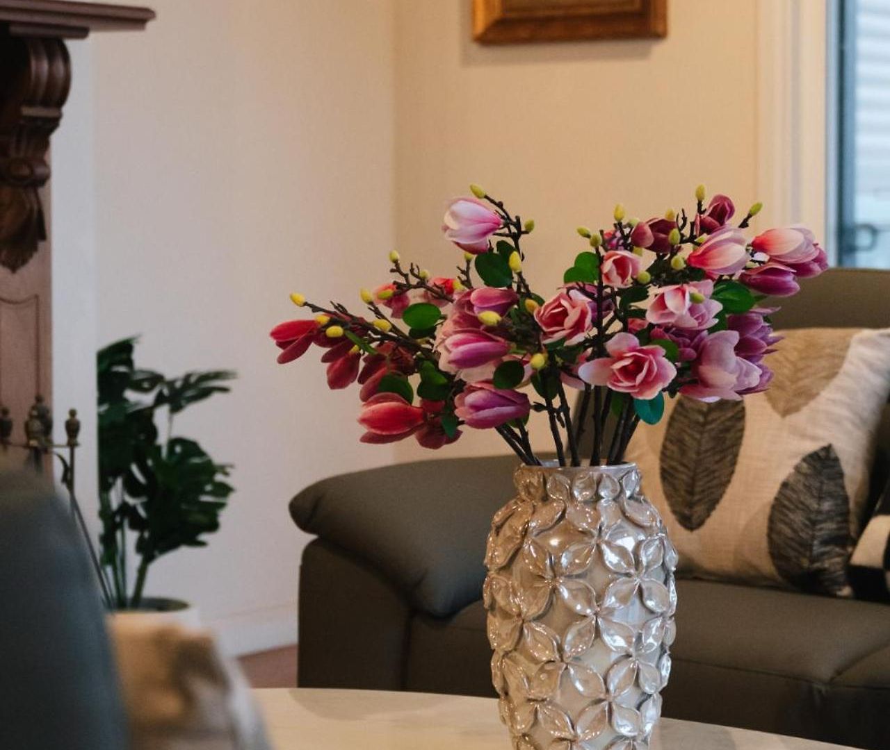 A/c Throughout In Brisbane's Trendiest Suburb Holiday home Brisbane