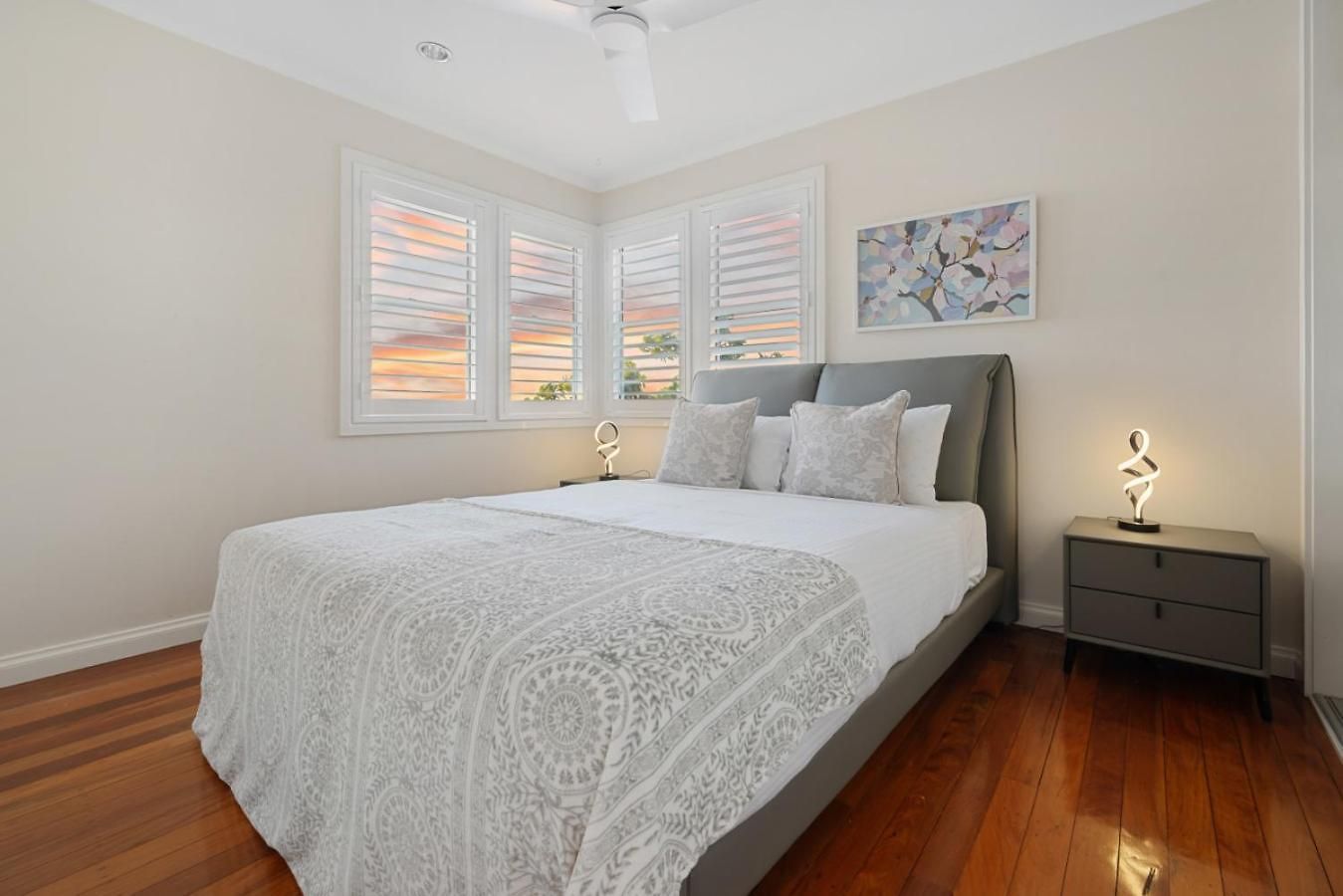 A/c Throughout In Brisbane's Trendiest Suburb