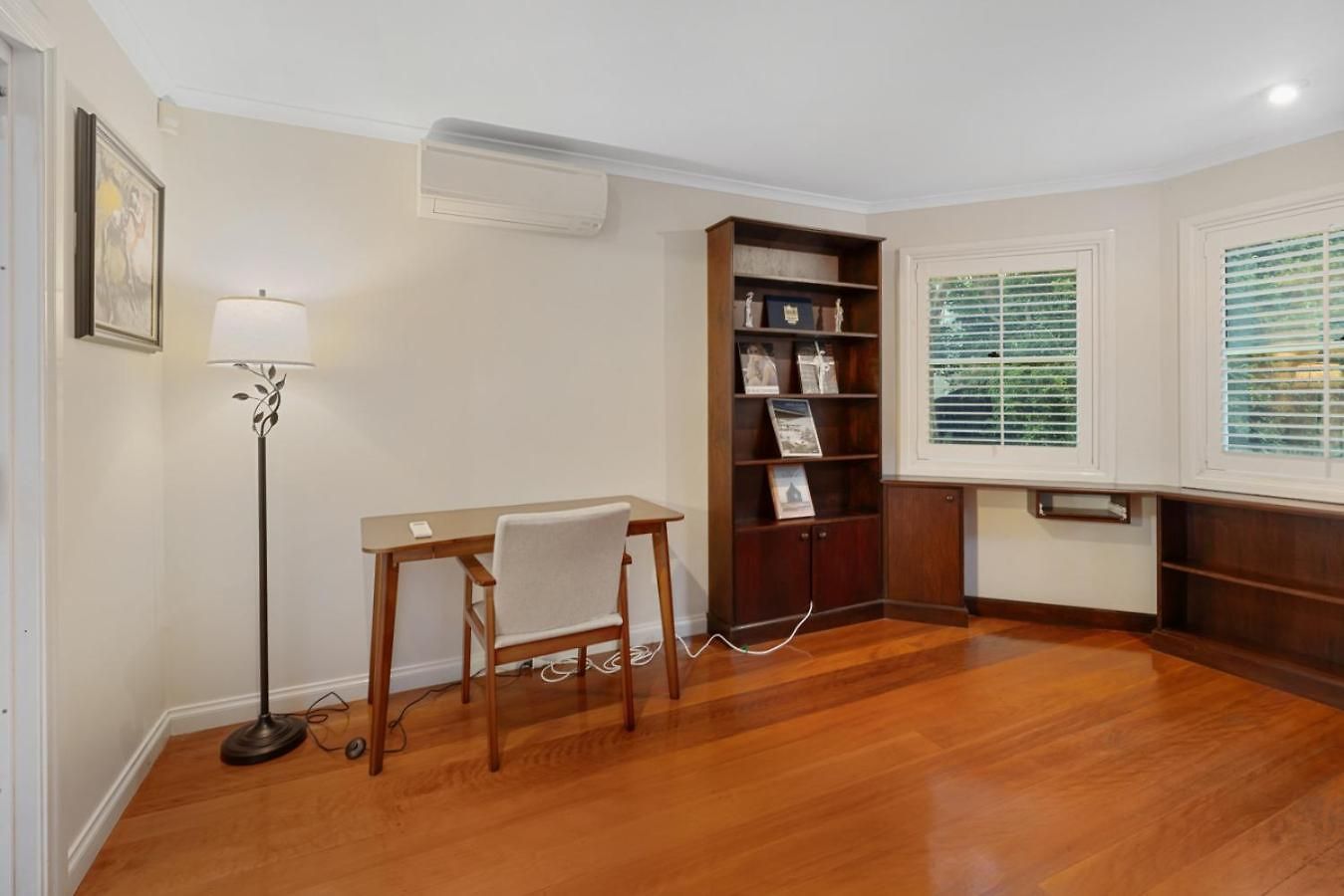 A/c Throughout In Brisbane's Trendiest Suburb
