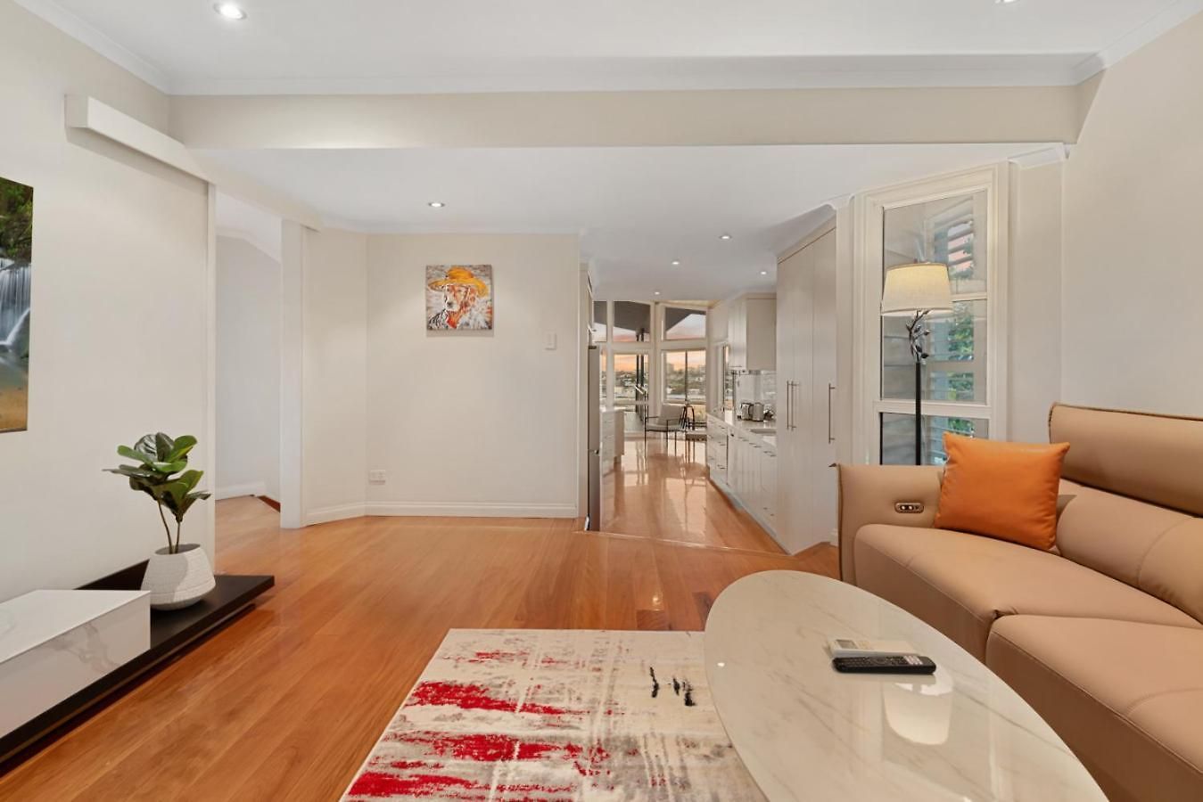 Holiday home A/c Throughout In Brisbane's Trendiest Suburb