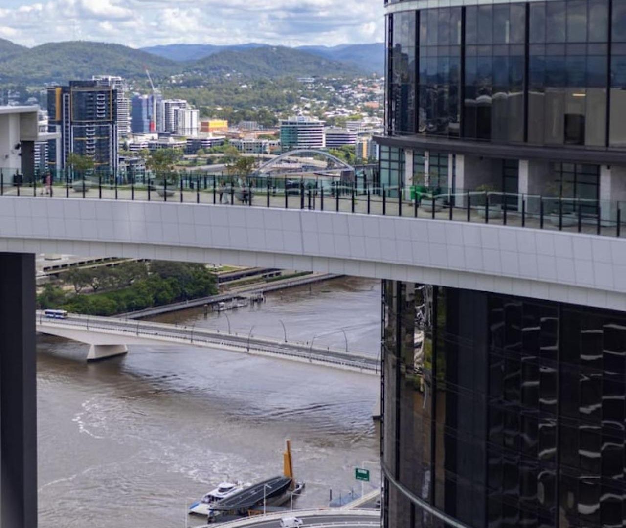 Sky Living & River Views In Queens Wharf Residences *