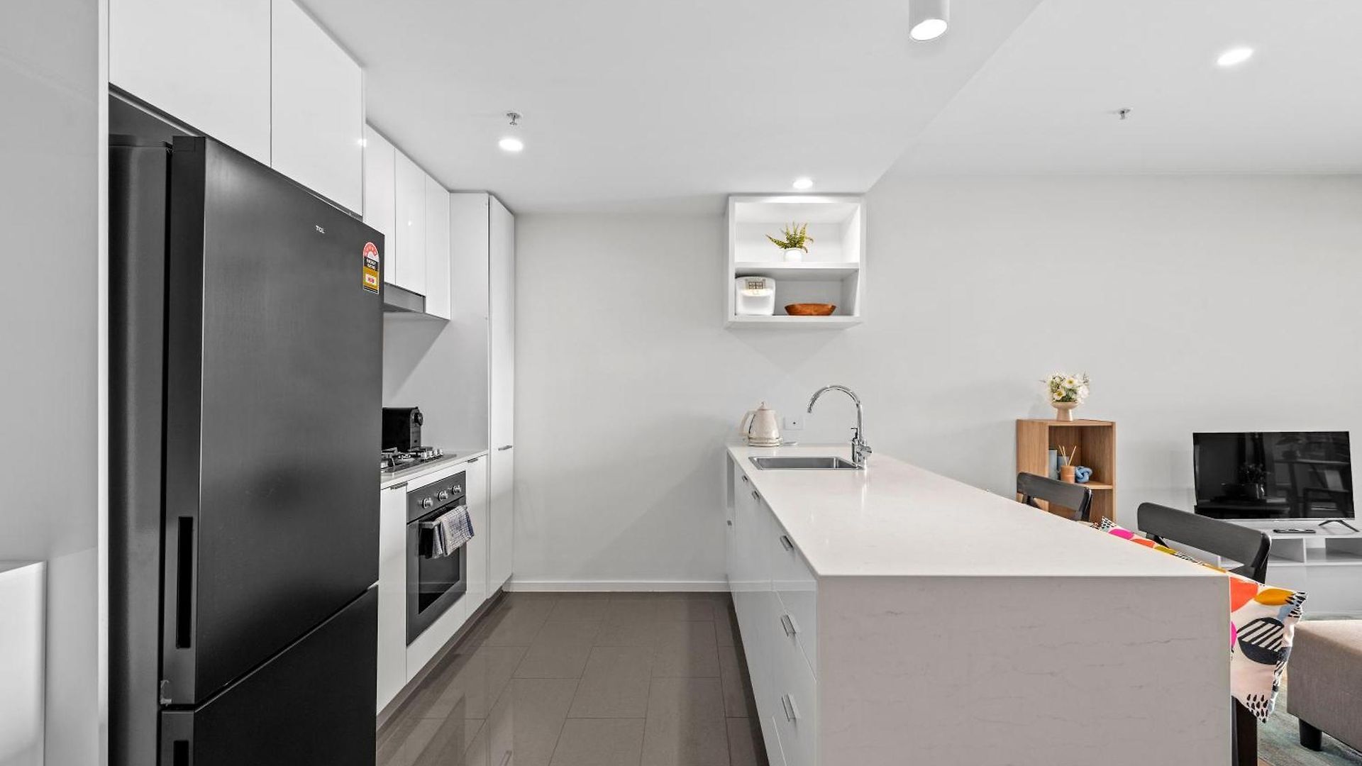 Stylish 1br - Lv26 With Mountain Views, Pool And Park Apartment Brisbane
