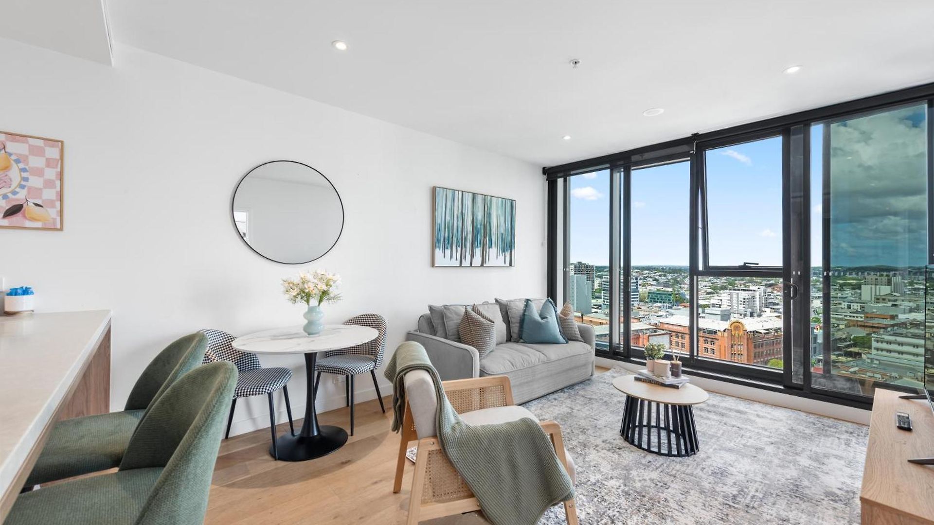 Apartment Stylish Valley With Pool, Huge Gym And Study Desk! Brisbane