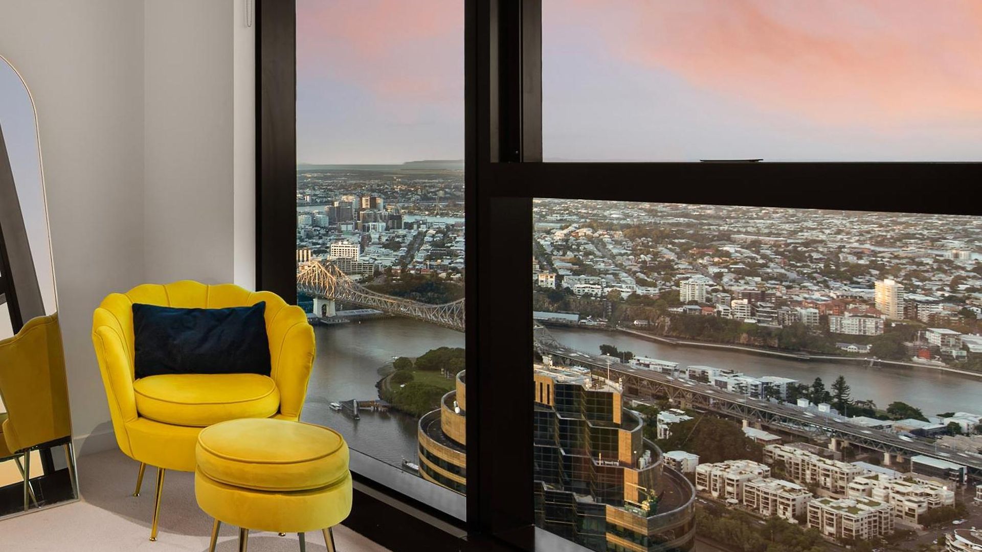 The Gatsby Escape Skytower Luxury Living At Level 71 *