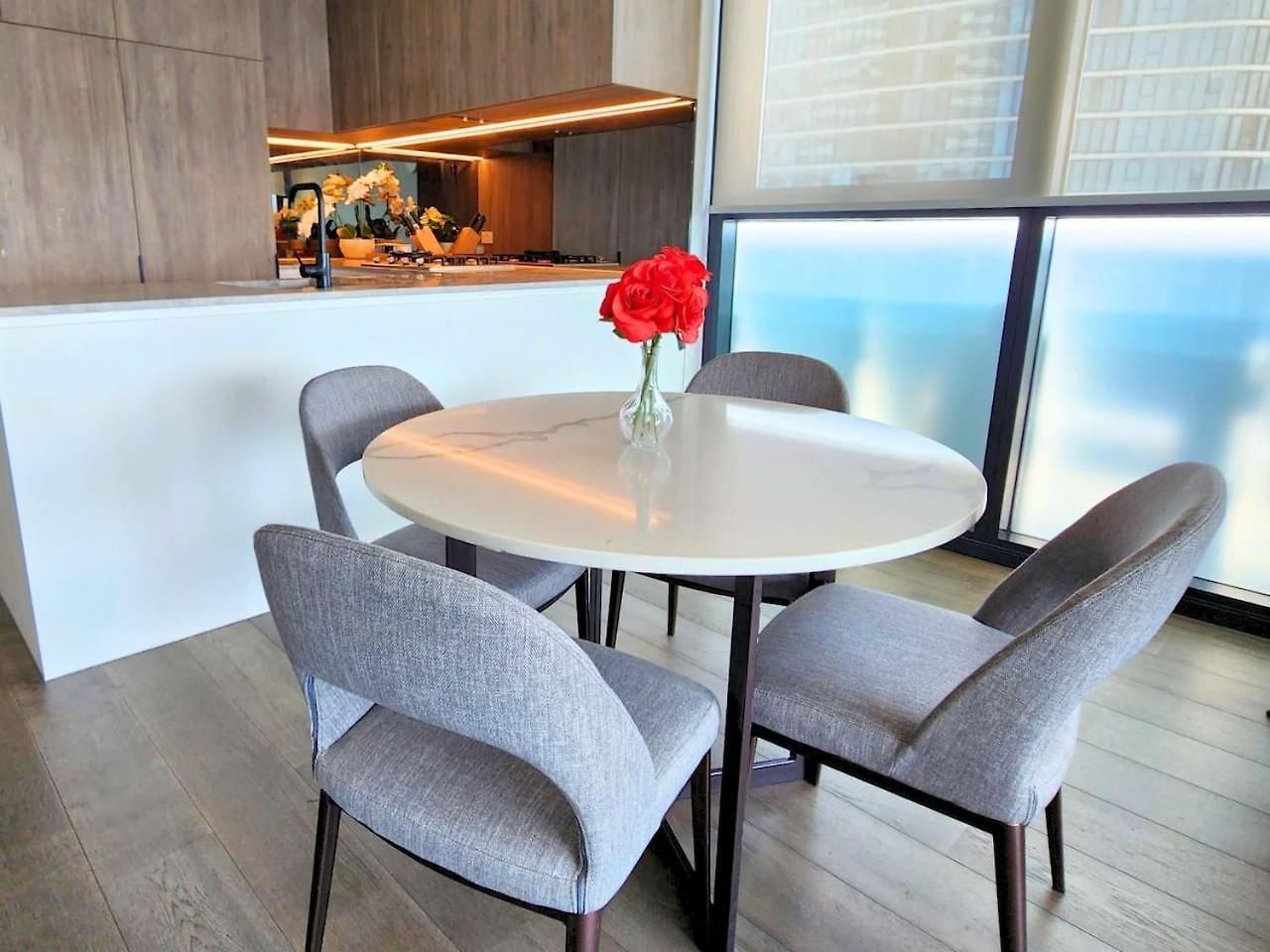 2br Luxury Retreat With Rooftop Pool Access Apartment Brisbane