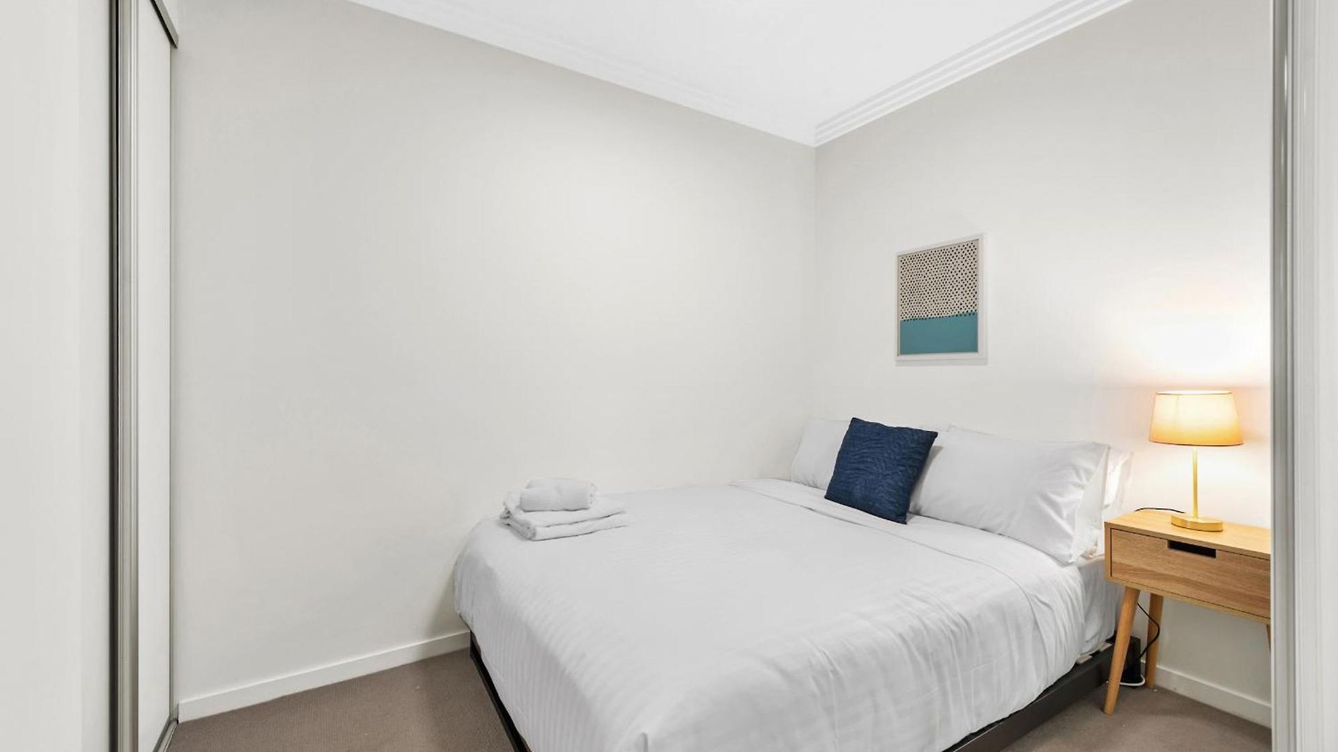 Apartment Modern And South Bank Apartment! Walk To Cbd *