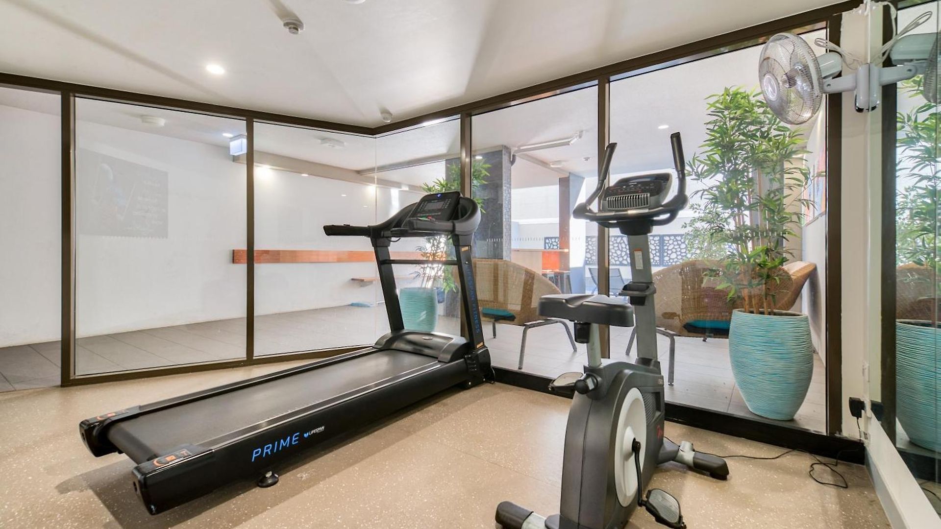 Apartment Modern And South Bank Apartment! Walk To Cbd *