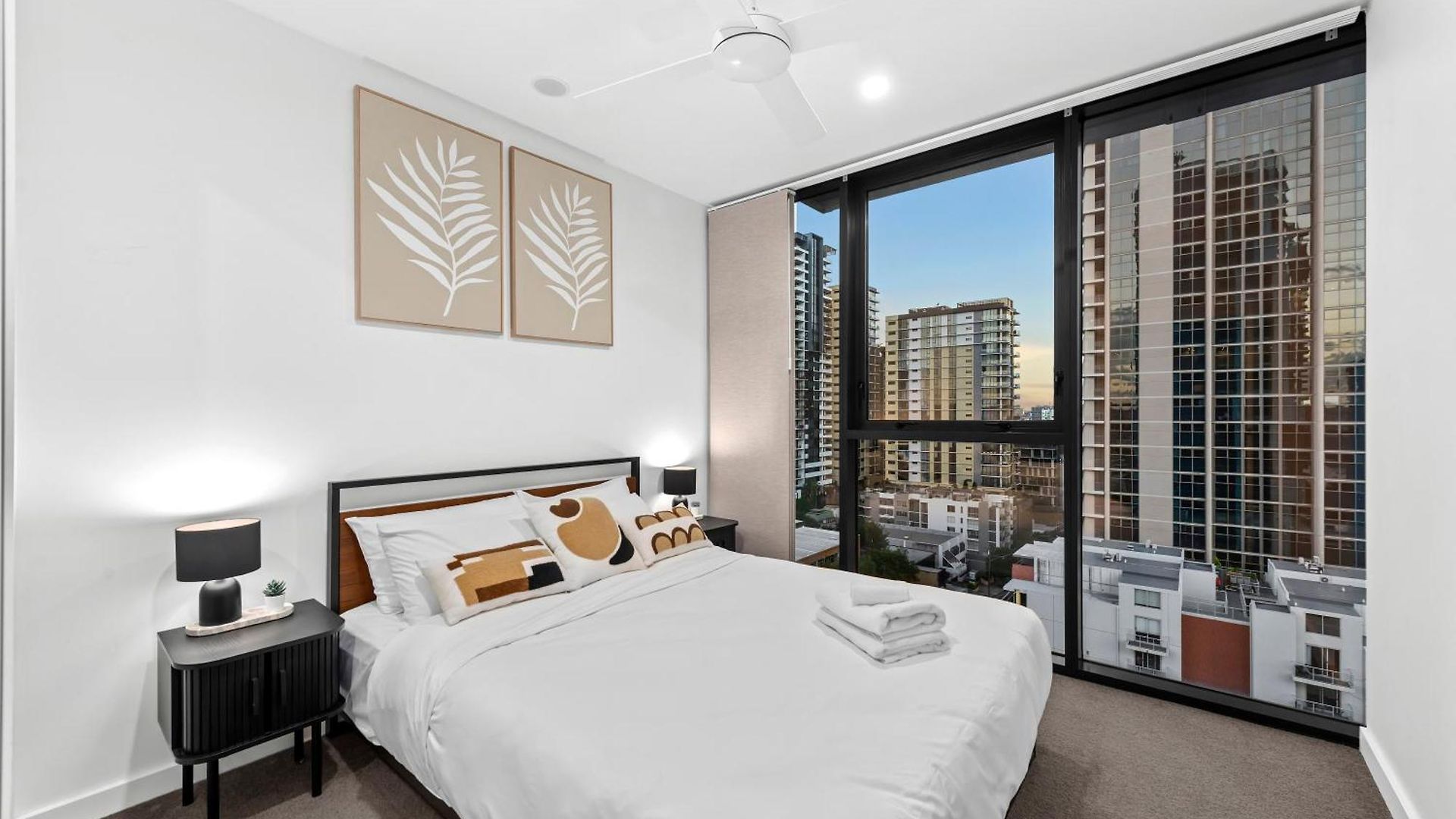 View With Balcony, King Bed And Rooftop