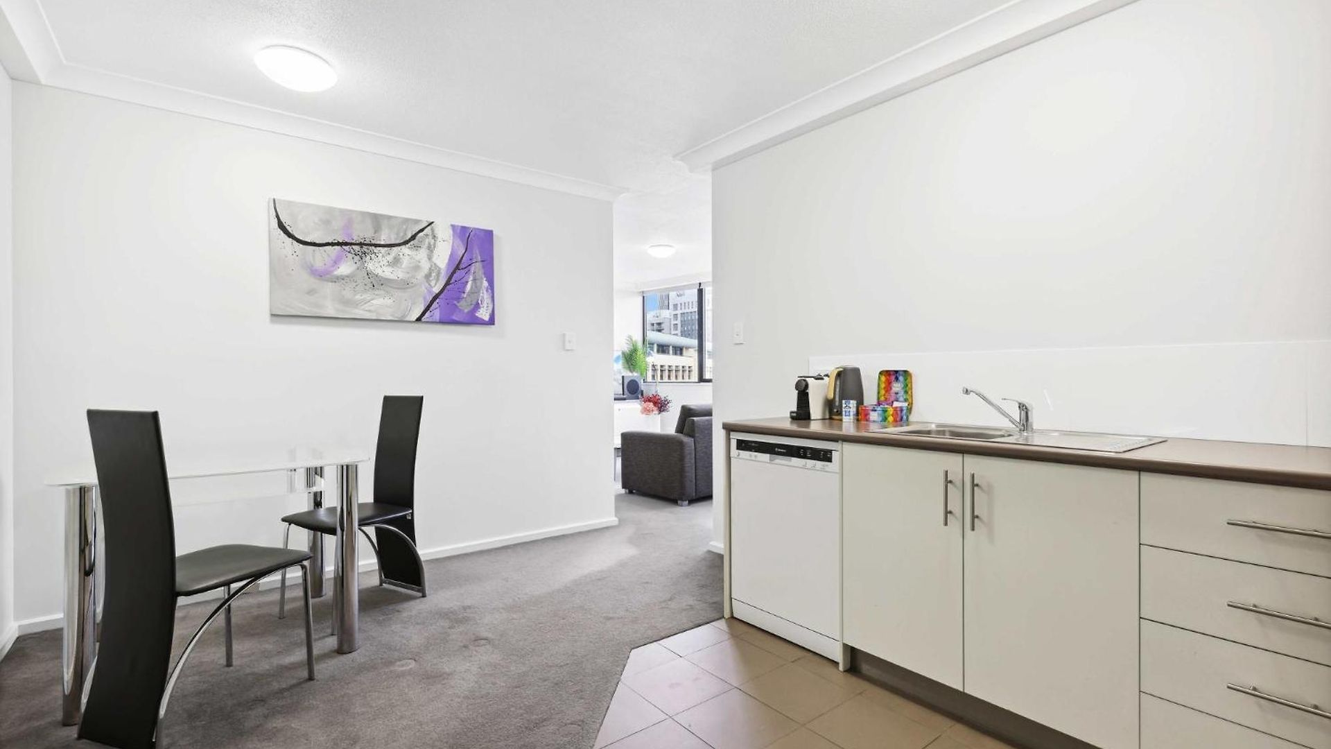 Charming 1-bed Unit In An Unbeatable Location *