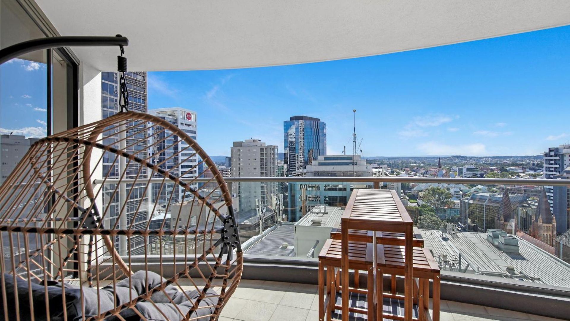 Hotel Arcade In The Sky Brisbane