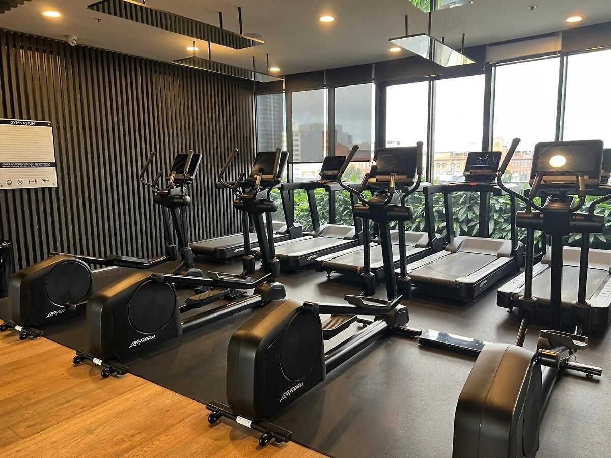 Entire Flat W Infinity Pool And 5m Walk To Valley Station * Brisbane