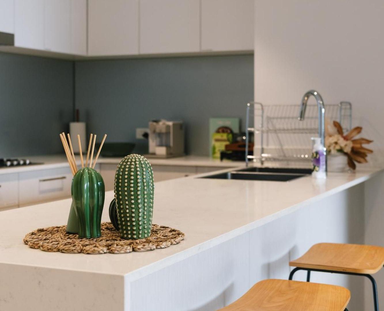 Boho Retreat - Walk To Gabba Stadium - Free Parking Apartment Brisbane