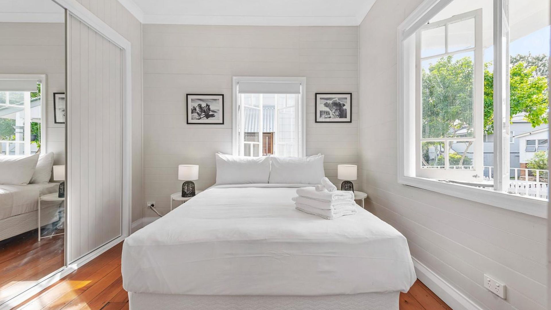 Charming Short Distance To Cbd With Parking Brisbane