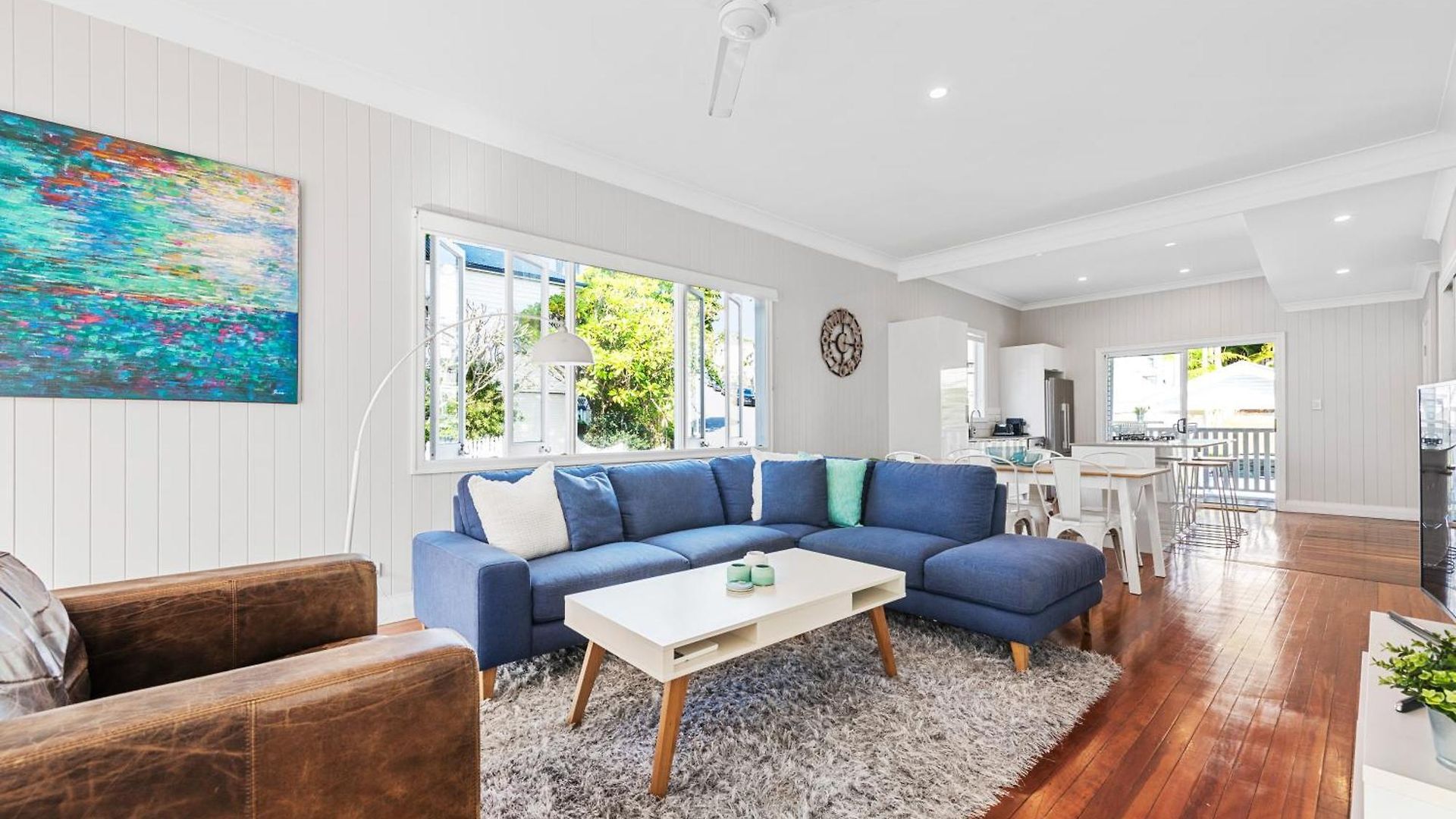 Charming Short Distance To Cbd With Parking * Brisbane