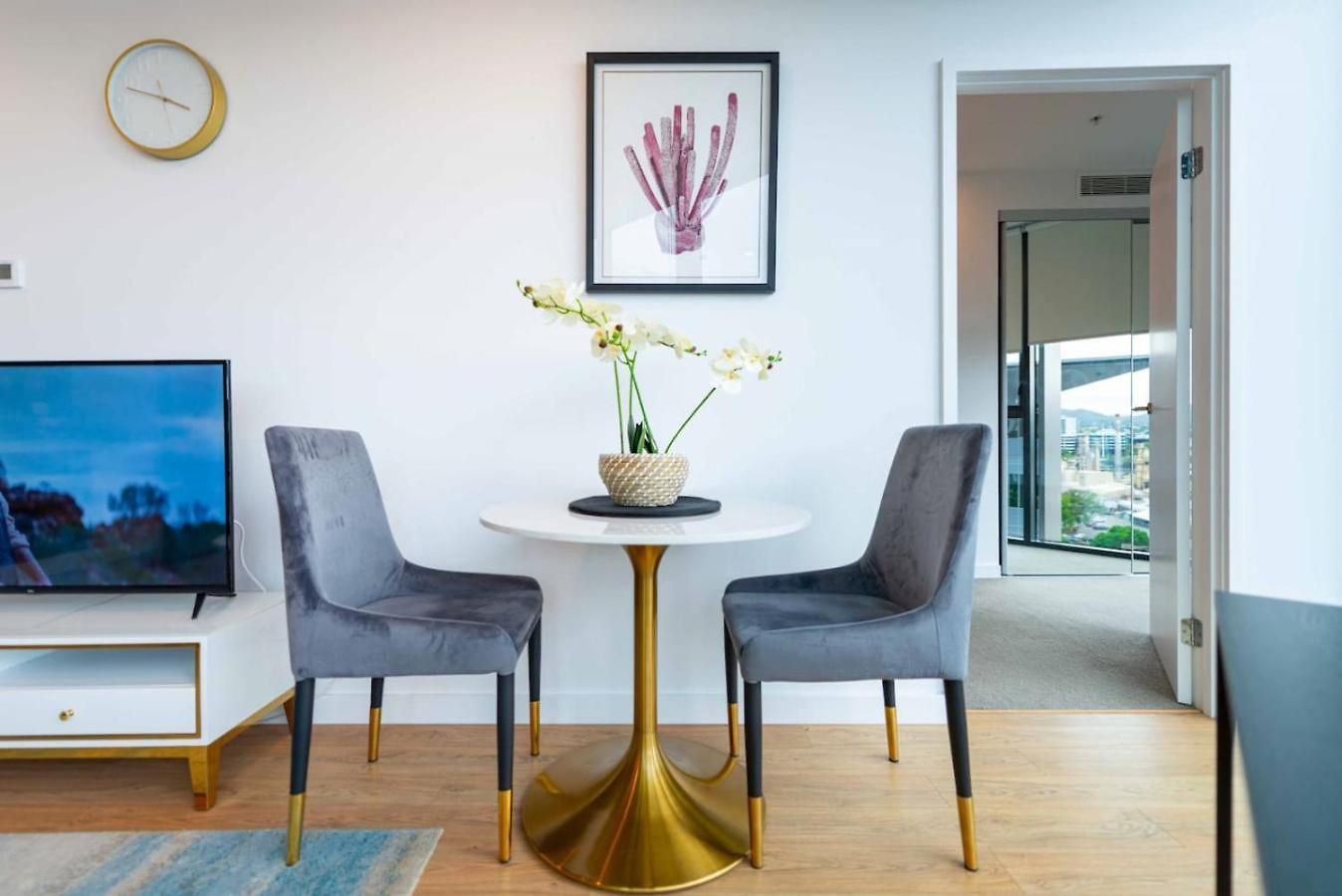 Stunning Getaway One King Bed With Unlimited Wi-fi Apartment Brisbane