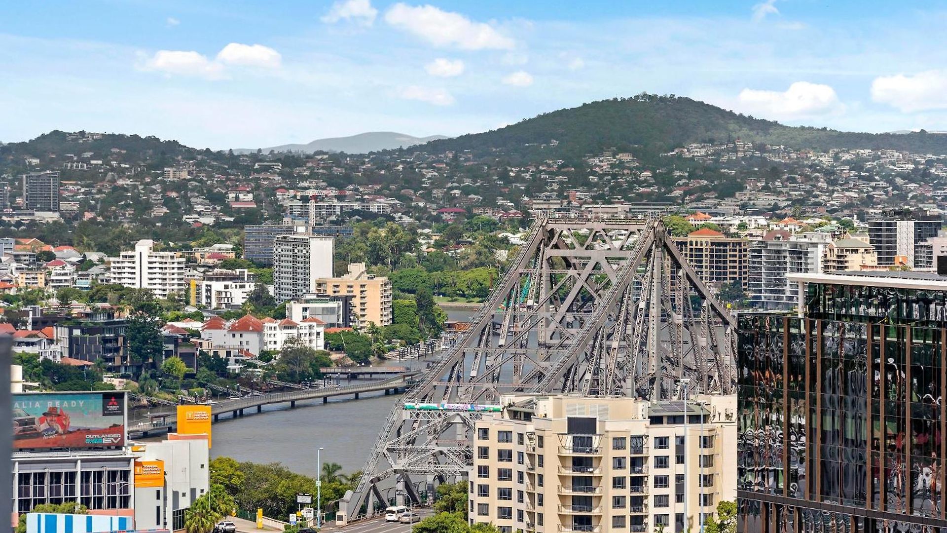 Stylish And Modern Valley Pad With Rooftop Pool And Wifi * Brisbane