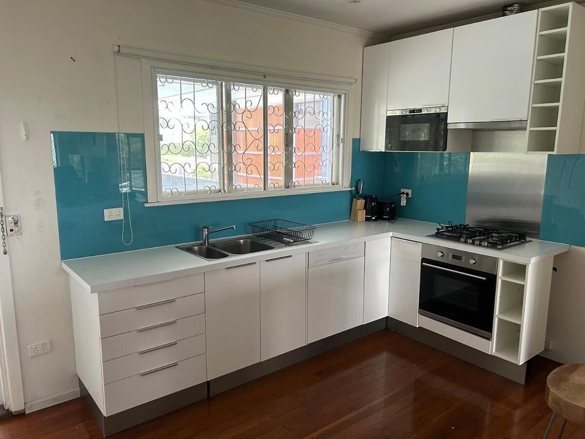 Apartment Hill 2-bedroom With Charming View Brisbane