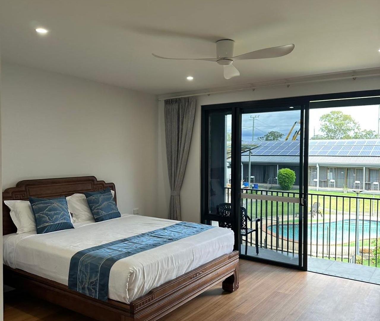 Motel Oxley Motor 4*