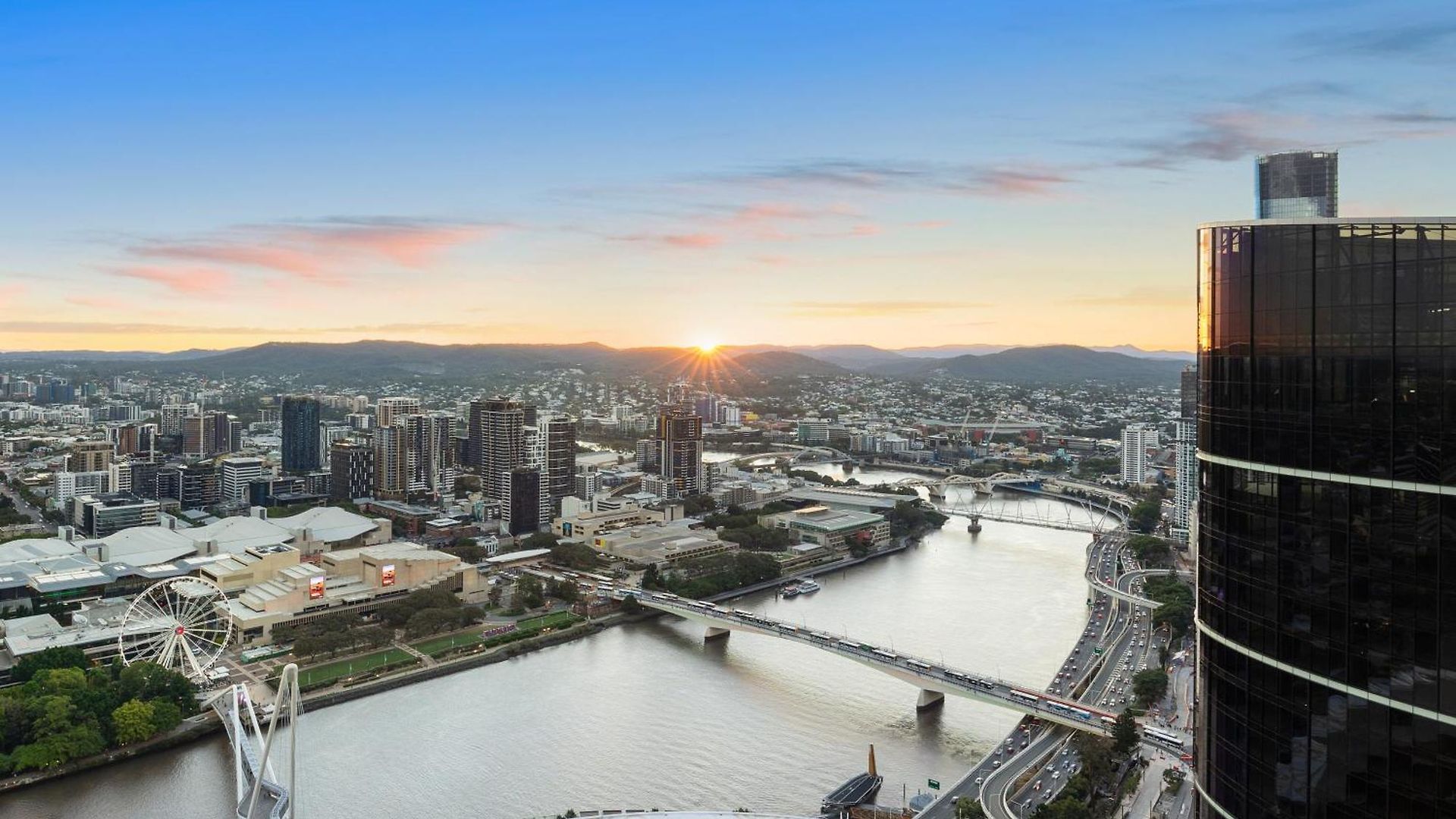 Avani Living Queen's Wharf Residences 5* Brisbane
