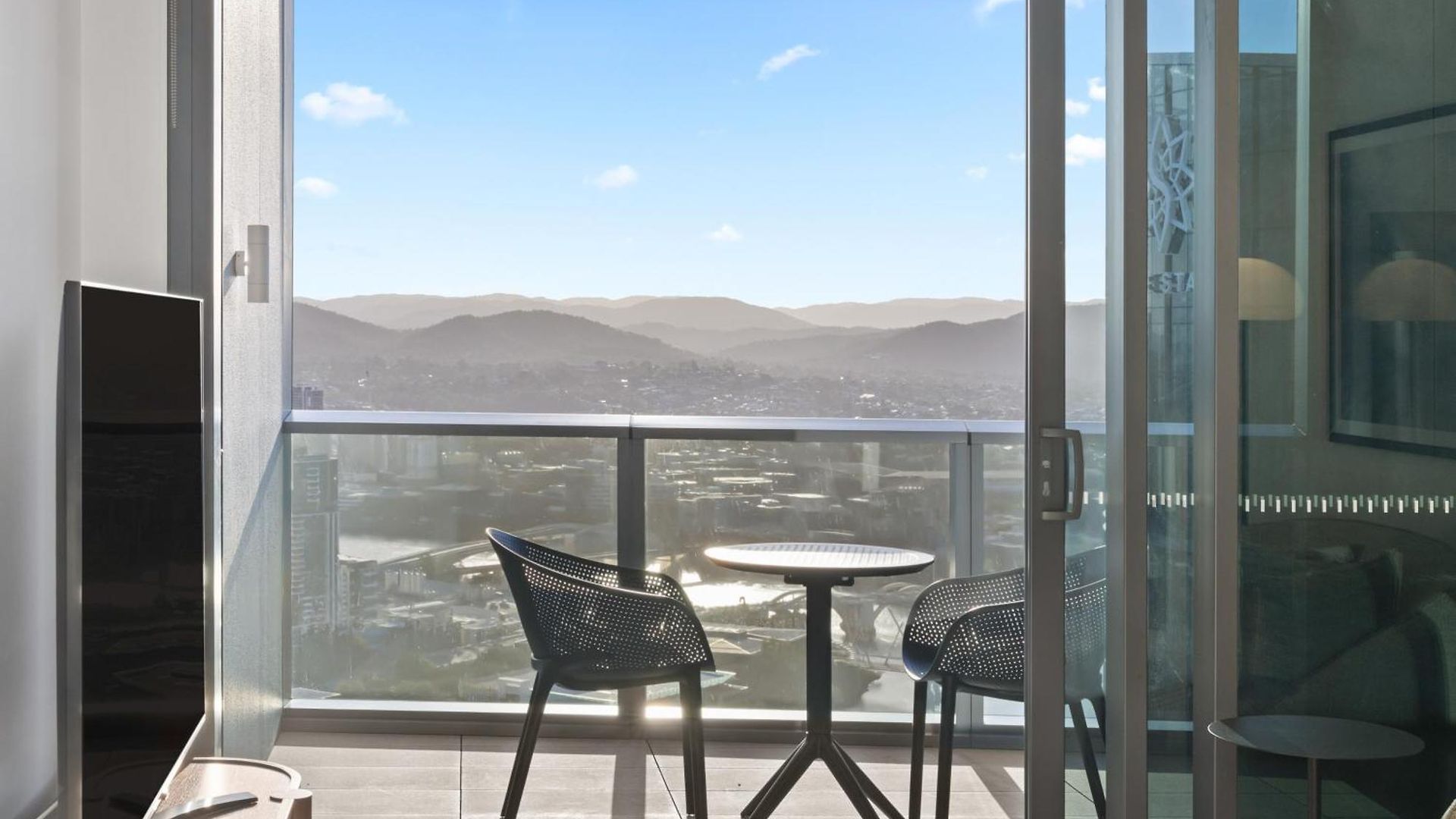 Avani Living Queen's Wharf Residences 5* Brisbane