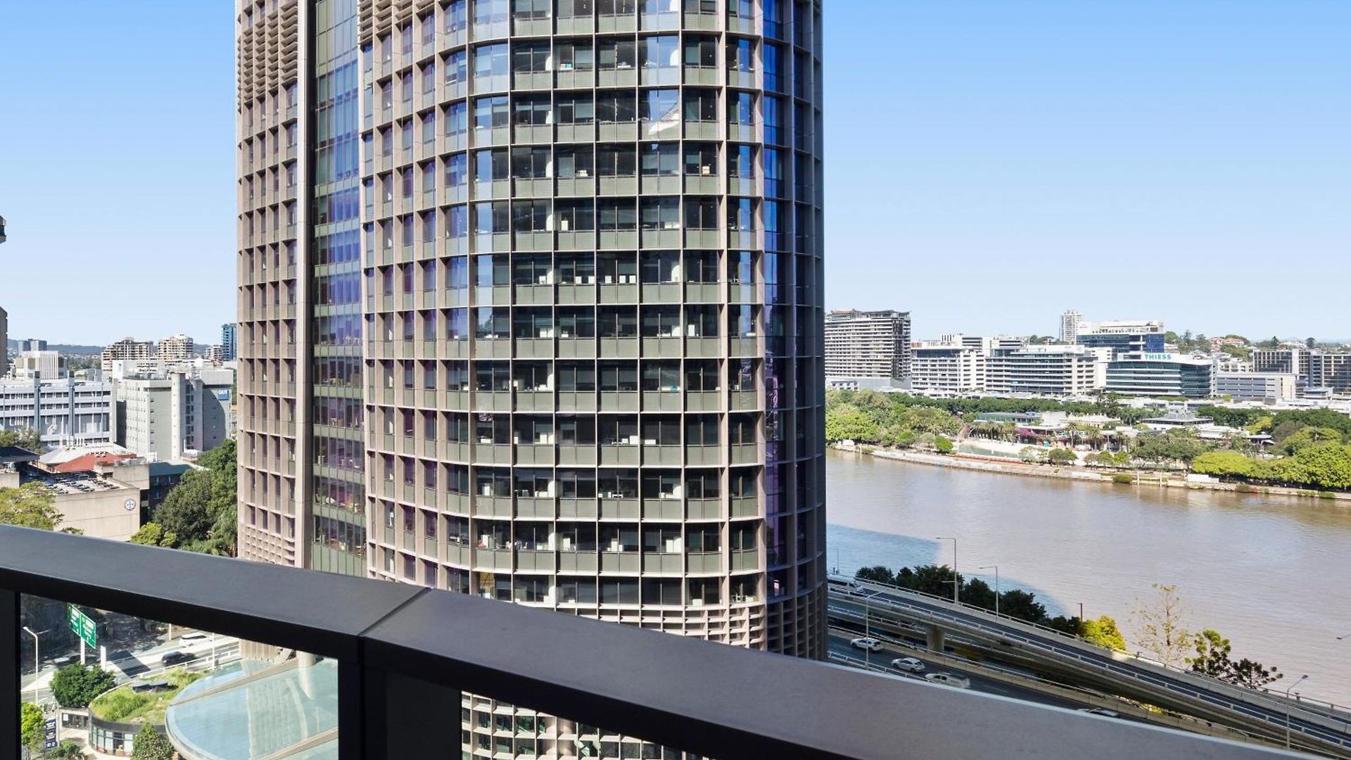 Avani Living Queen's Wharf Residences 5* Brisbane