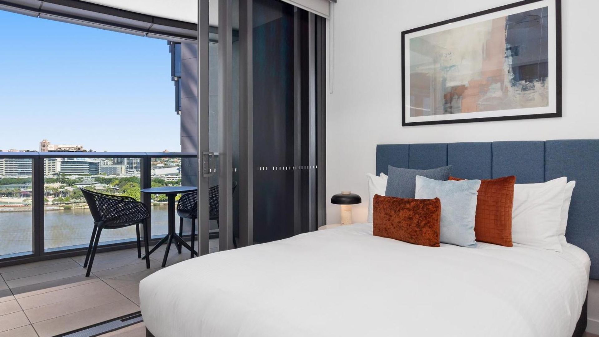 Avani Living Queen's Wharf Residences 5*