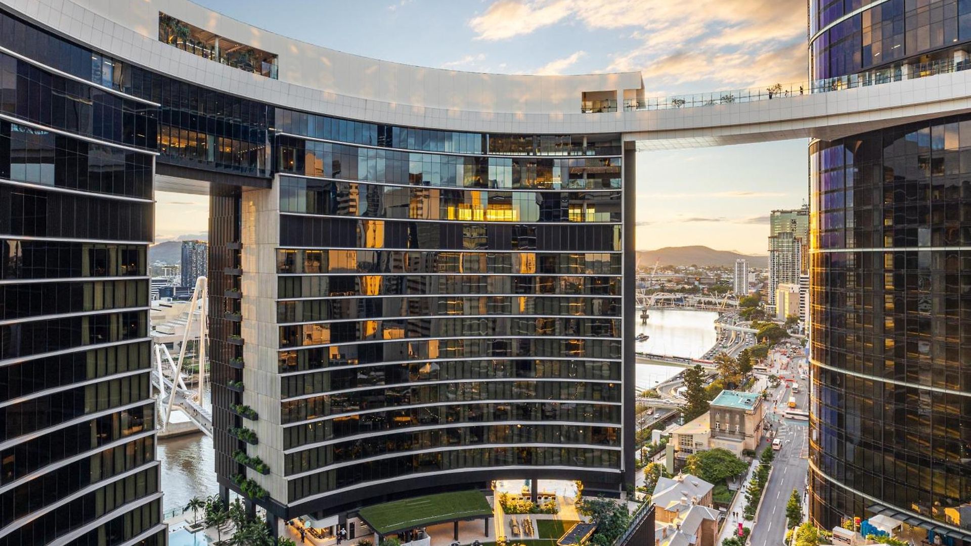 Avani Living Queen's Wharf Residences 5* Brisbane