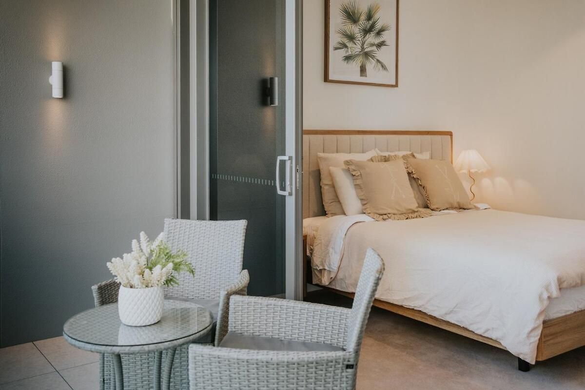 Queen's Wharf Residences - 44f Apartment