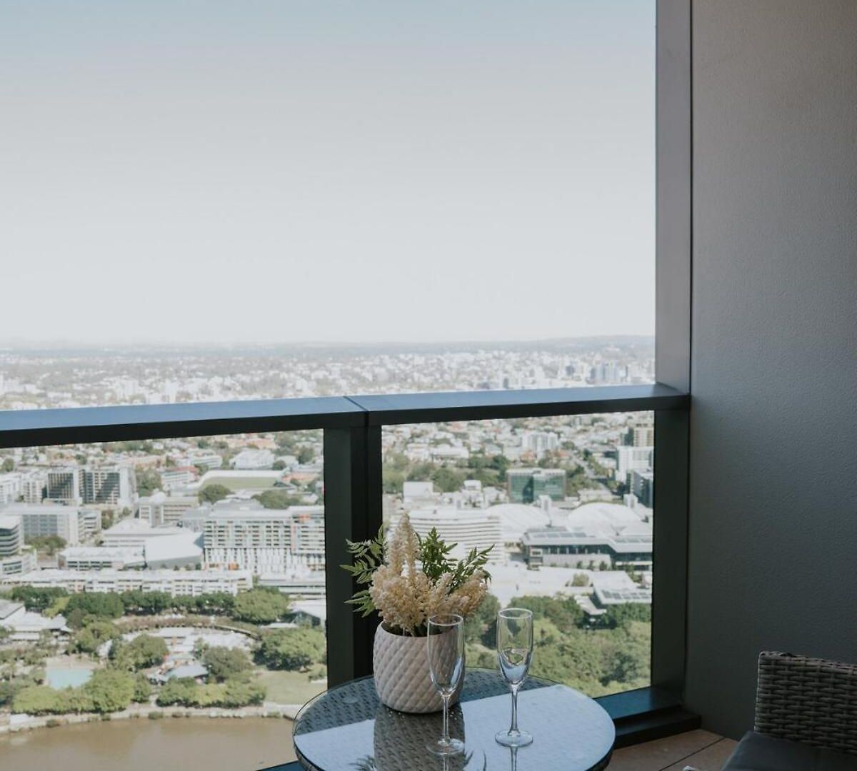 Queen's Wharf Residences - 44f Brisbane