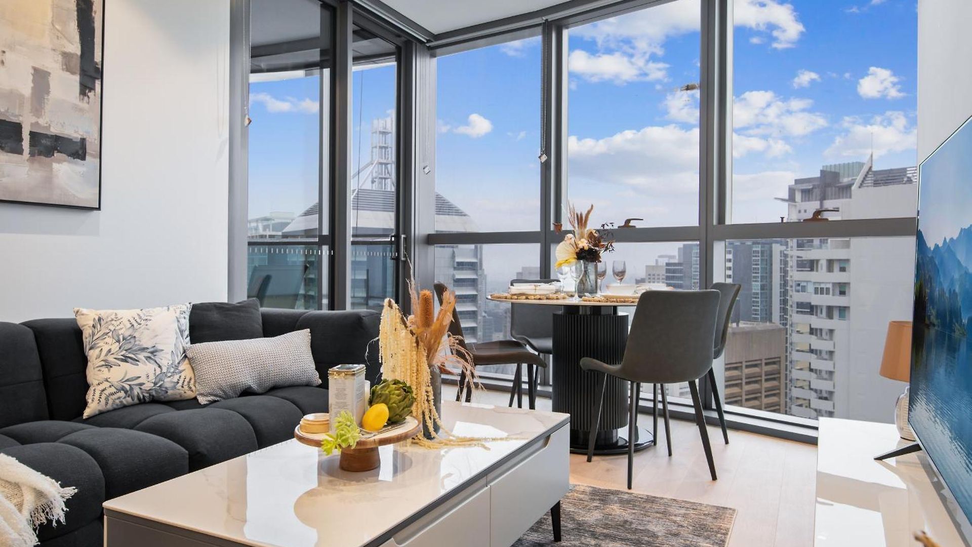 Sky Living & River Views In Queens Wharf Residences * Brisbane