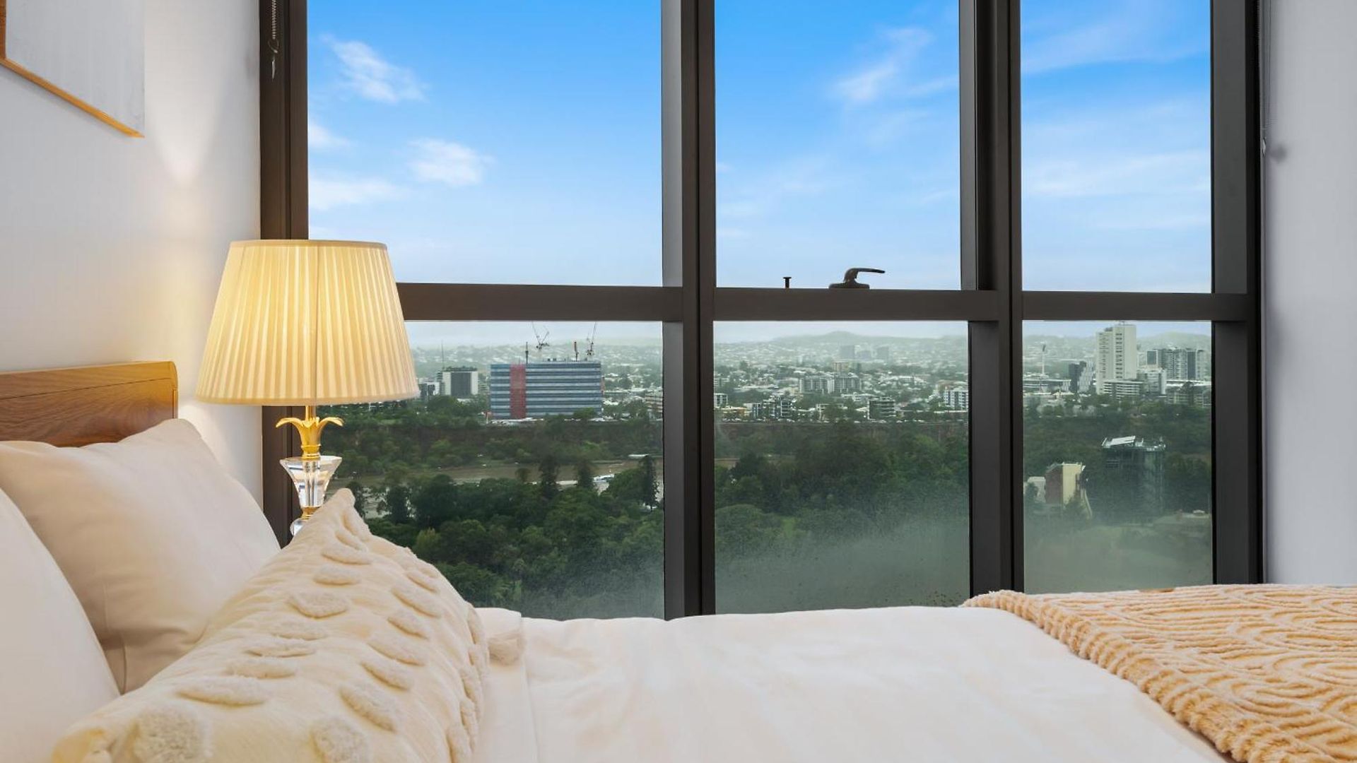 Sky Living & River Views In Queens Wharf Residences *