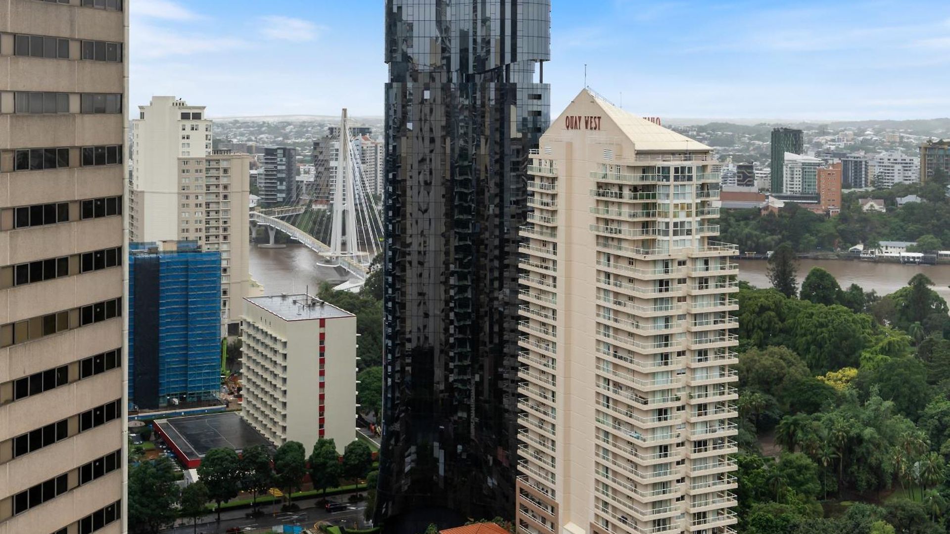 Sky Living & River Views In Queens Wharf Residences